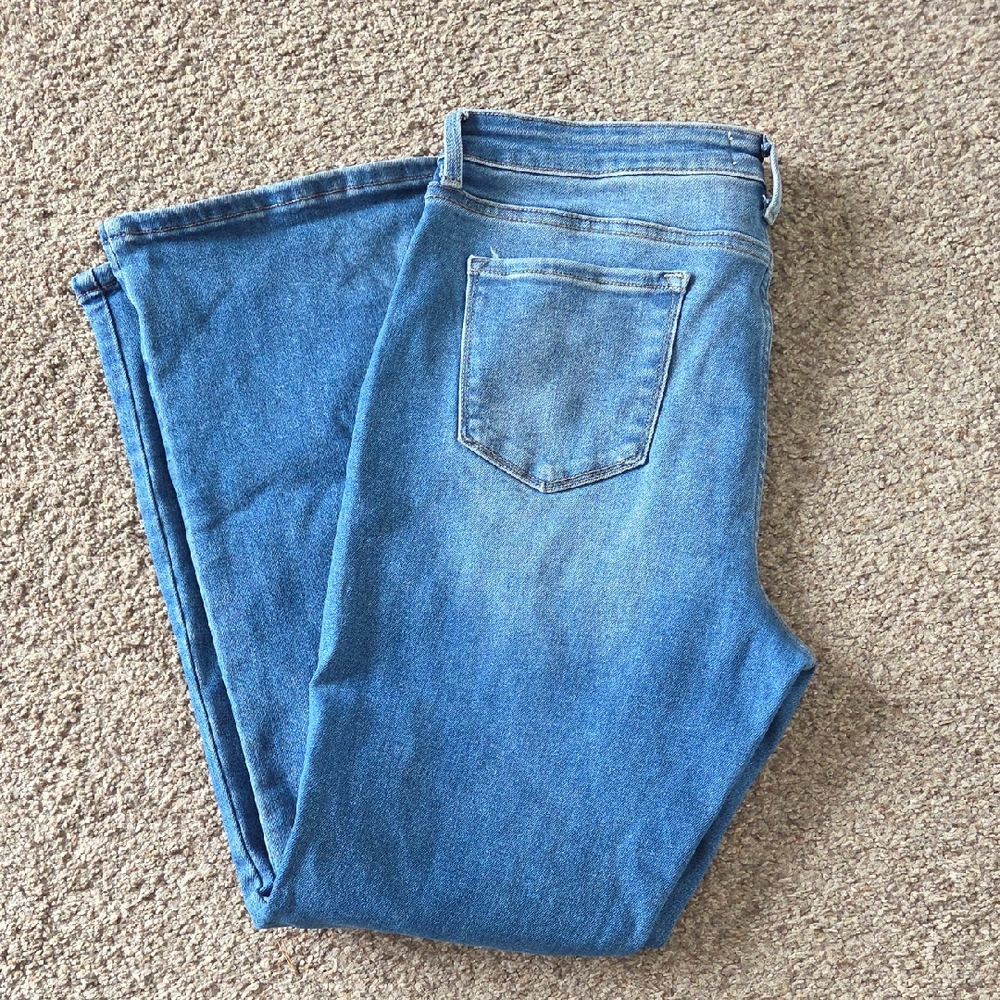 Kancan Flare Stretch Jean (Size 17/32)